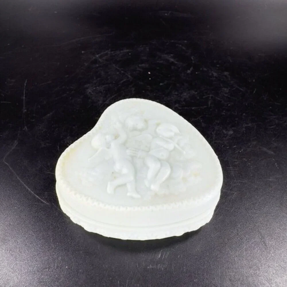1984 Lladro Small Heart Shaped Trinket Box‎ Three Cherubs Light Blue Porcelain